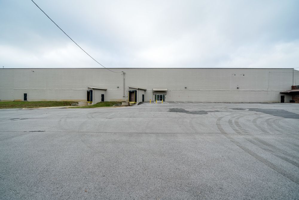 221 W Bockman Way, Sparta, TN 38583